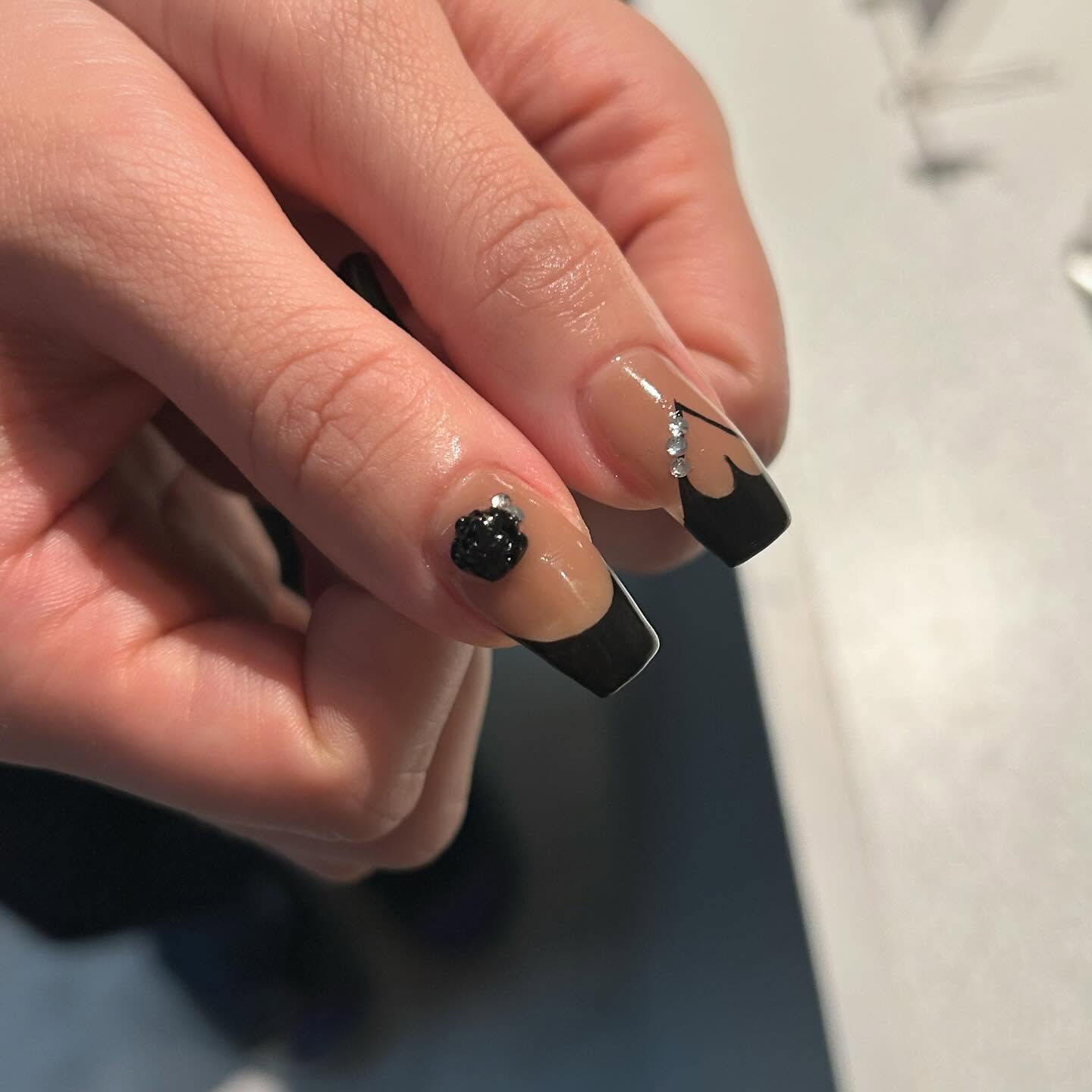 heart black french🖤